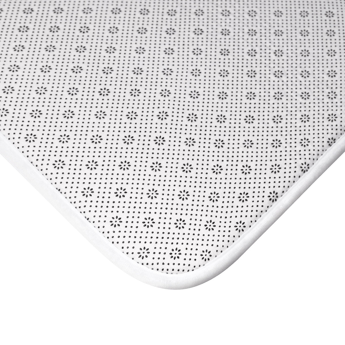 Five Toes Down Cube Bath Mat