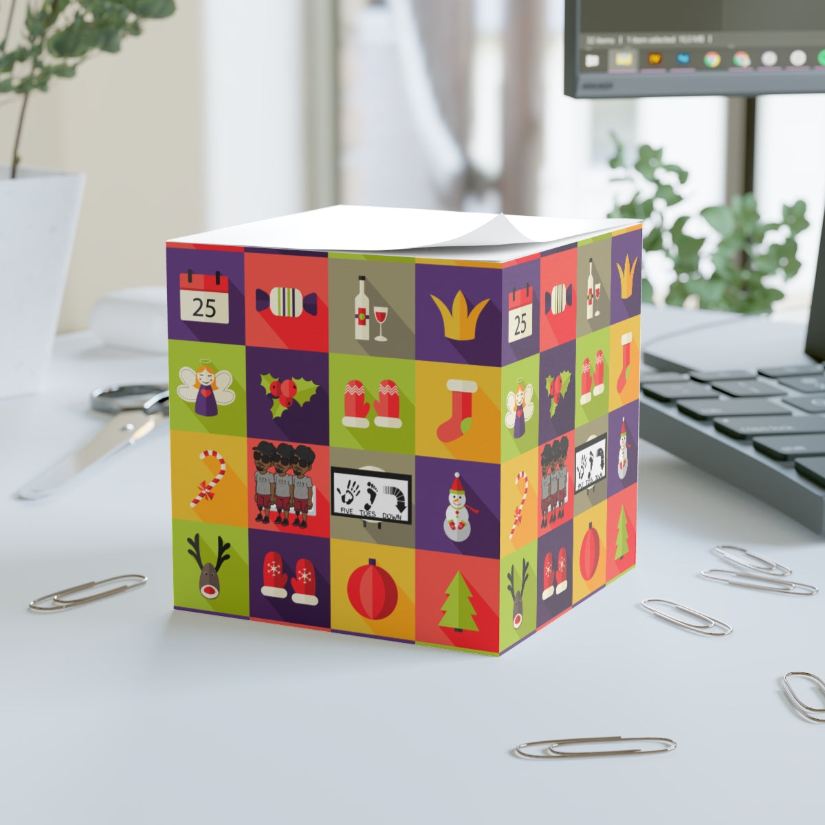 Five Toes Down Holiday Note Cube